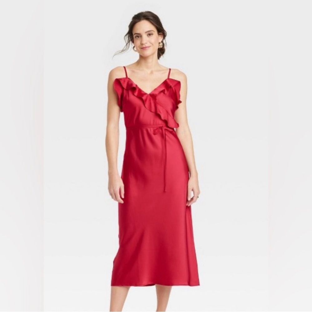 *NWT* Satin ruffled midi dress